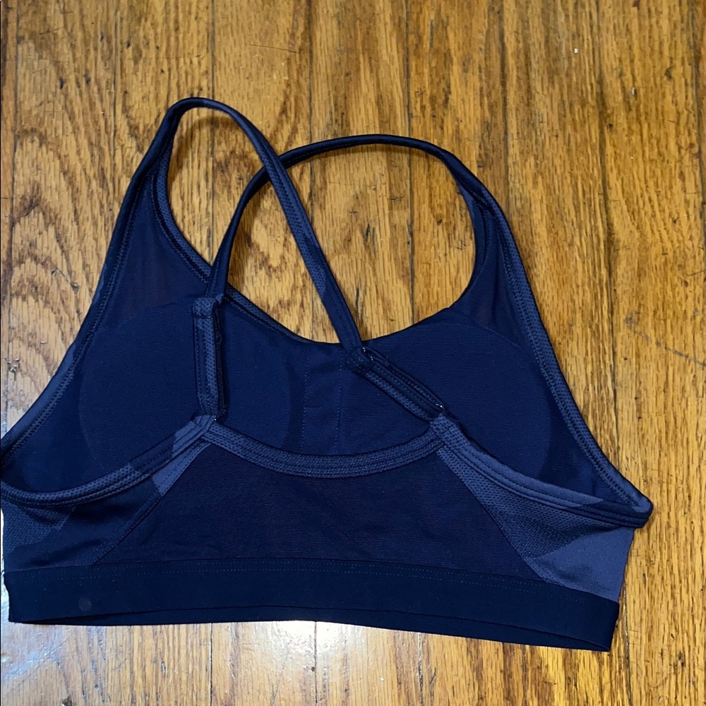 Aerie Chill Play Move Women's Navy Blue Strappy Sports Bra Size Medium - Picture 4 of 6